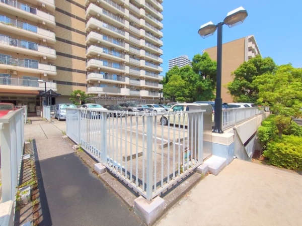 清新北ハイツ7号棟