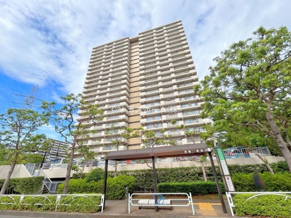 清新北ハイツ7号棟