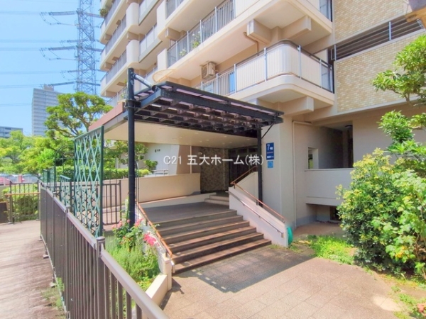 清新北ハイツ7号棟