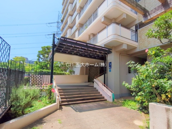 清新北ハイツ7号棟