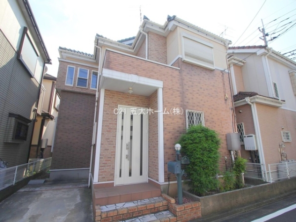 三郷市早稲田６丁目の中古一戸建
