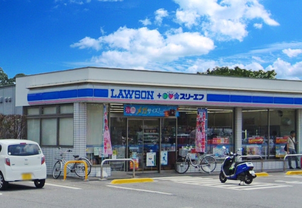 マンション柏サルビア(ローソン・スリーエフ柏高田南店)