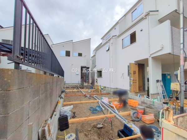 市川市新井１丁目の新築一戸建