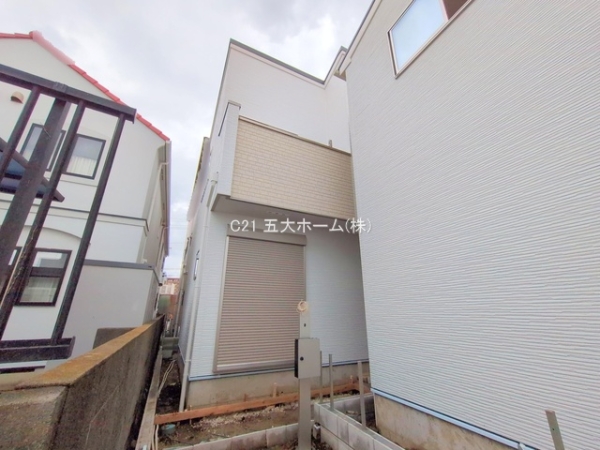 市川市新井１丁目の新築一戸建