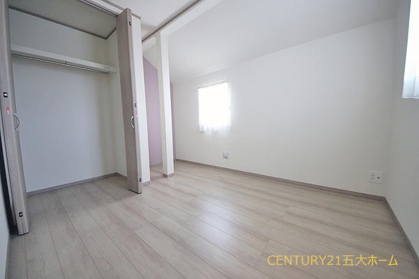 松戸市新松戸6丁目の新築一戸建(洋室)