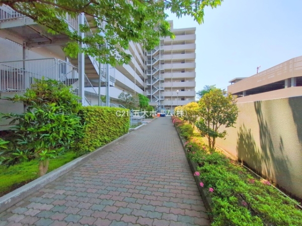 原木中山ファミールハイツ1号館