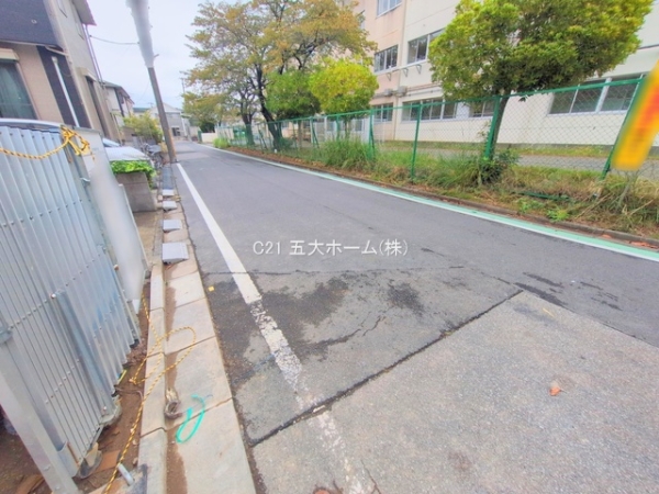 松戸市新松戸６丁目の新築一戸建