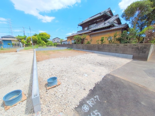 三郷市彦糸１丁目の新築一戸建