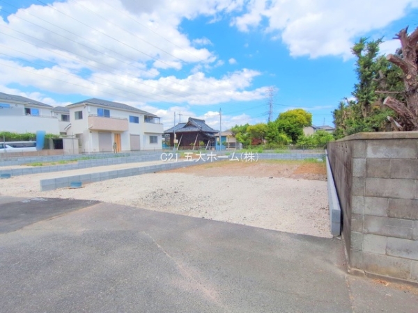 三郷市彦糸１丁目の新築一戸建
