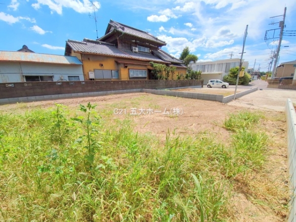 三郷市彦糸１丁目の新築一戸建