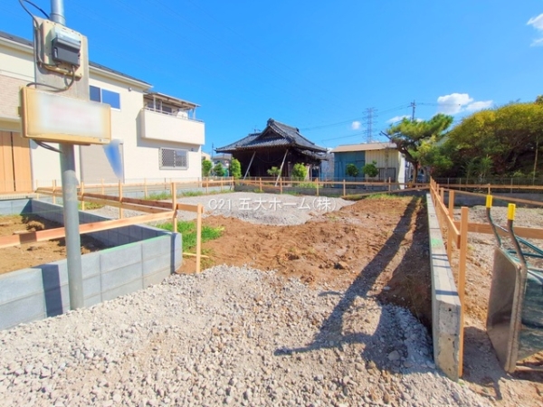 三郷市彦糸１丁目の新築一戸建