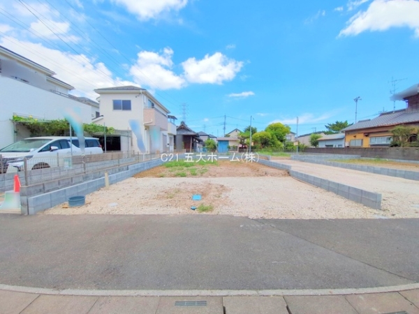 三郷市彦糸１丁目の新築一戸建