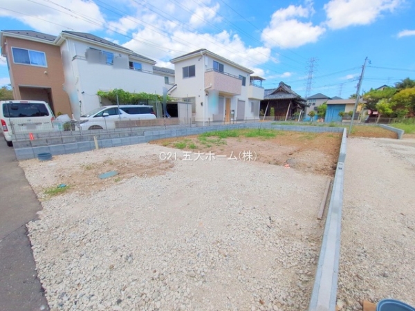 三郷市彦糸１丁目の新築一戸建