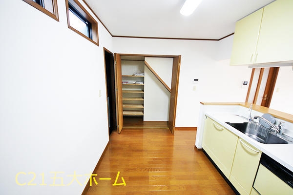 柏市十余二の中古一戸建て