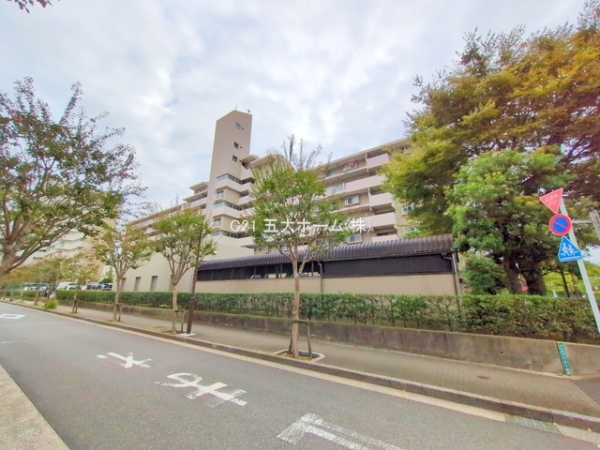 小松川グリーンハイツ1号棟