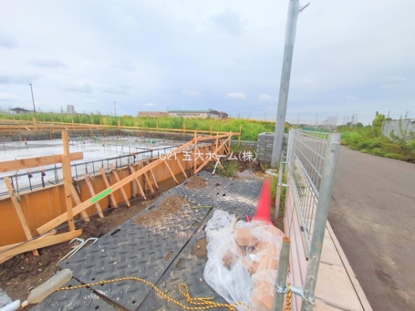市川市北方町４丁目の新築一戸建