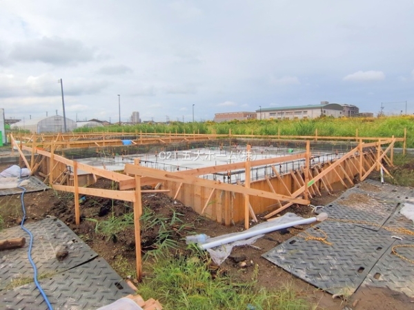 市川市北方町４丁目の新築一戸建