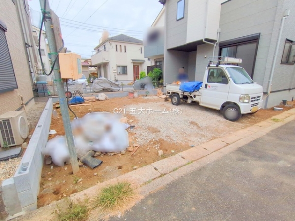 三郷市戸ケ崎３丁目の新築一戸建