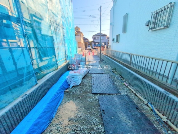 三郷市彦成１丁目の新築一戸建