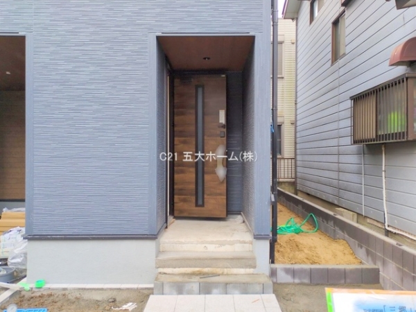 三郷市早稲田５丁目の新築一戸建
