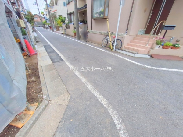 葛飾区金町4丁目の新築一戸建(前面道路含む現地写真)