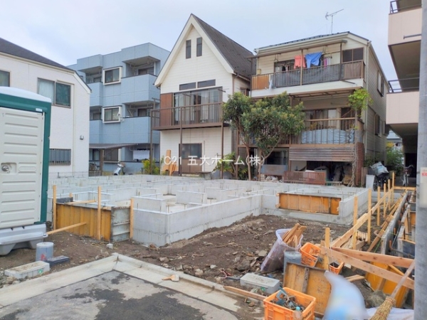 葛飾区奥戸４丁目の新築一戸建