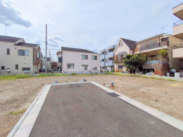 葛飾区奥戸4丁目の新築一戸建(前面道路含む現地写真)