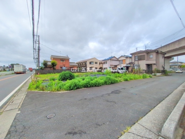 三郷市幸房の土地(前面道路含む現地写真)
