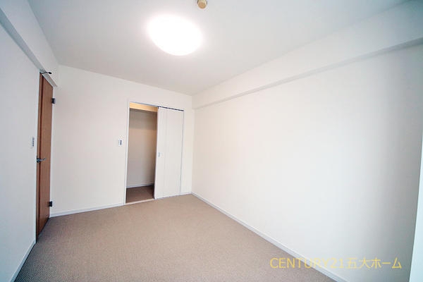 サンライトパストラル五番街A棟(洋室)