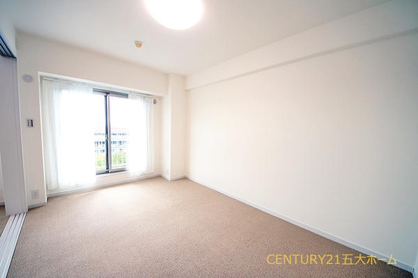 サンライトパストラル五番街A棟(洋室)