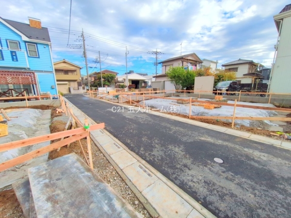 三郷市鷹野４丁目の新築一戸建