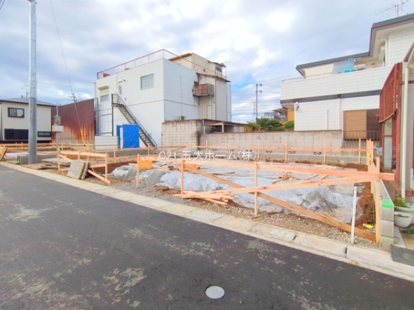 三郷市鷹野４丁目の新築一戸建