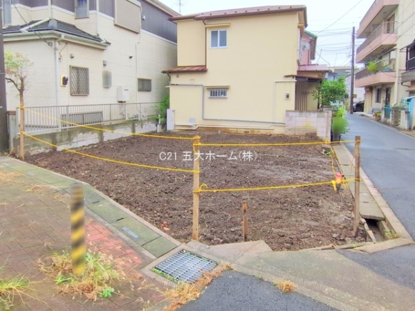 三郷市戸ケ崎３丁目の新築一戸建