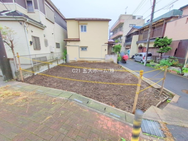 三郷市戸ケ崎３丁目の新築一戸建