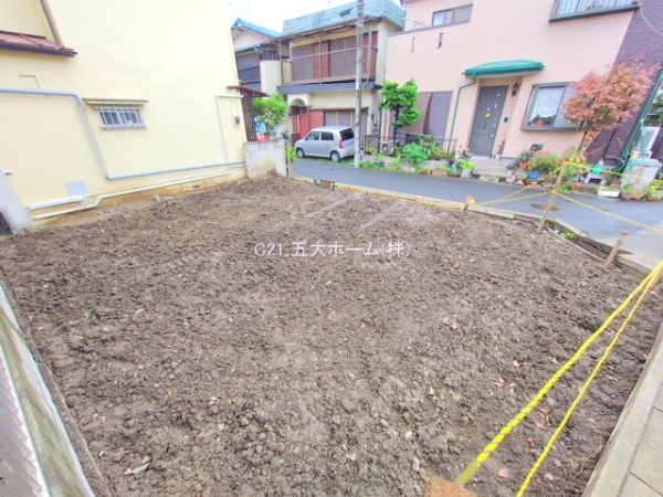 三郷市戸ケ崎３丁目の新築一戸建