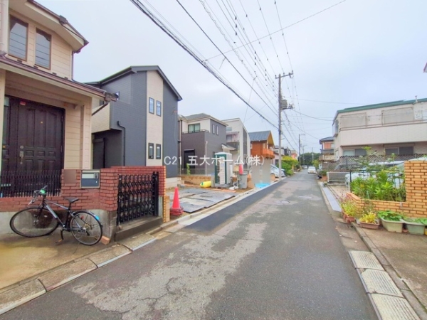 市川市福栄４丁目の新築一戸建