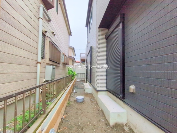 市川市福栄４丁目の新築一戸建