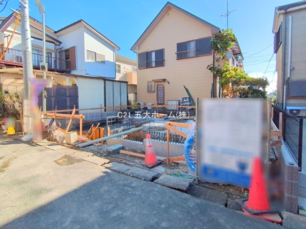 三郷市幸房の新築一戸建