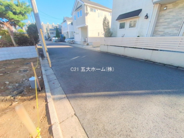 松戸市新松戸６丁目の新築一戸建