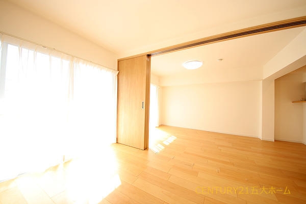 ピアコート六実