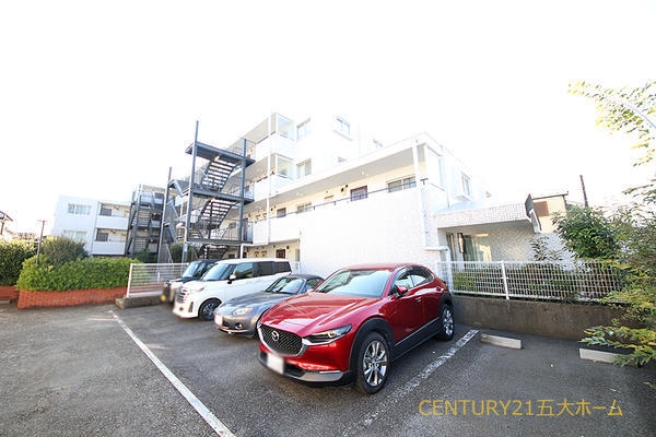 ピアコート六実