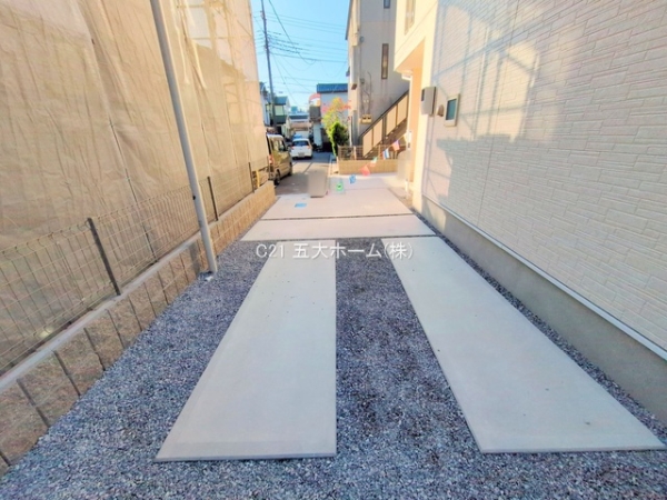 三郷市東町の新築一戸建