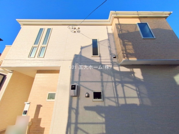 三郷市東町の新築一戸建