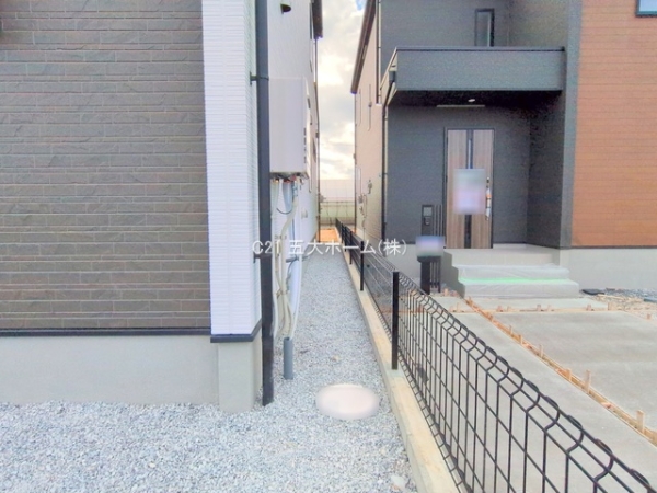 三郷市鷹野５丁目の新築一戸建