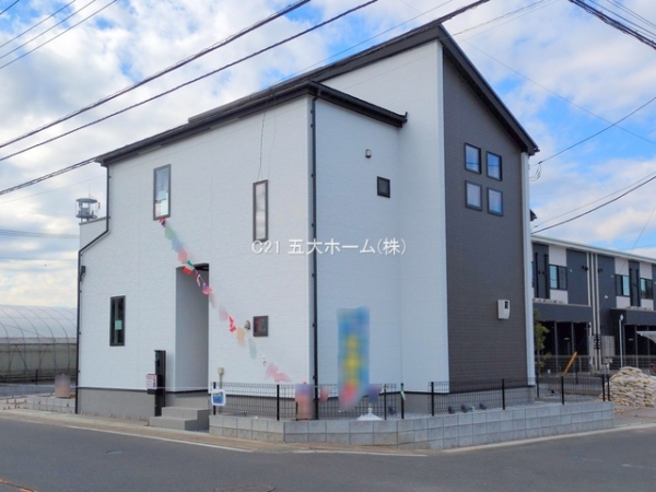 三郷市鷹野５丁目の新築一戸建