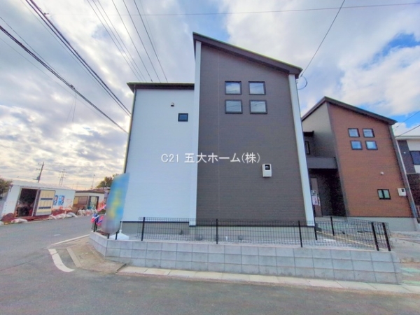 三郷市鷹野５丁目の新築一戸建