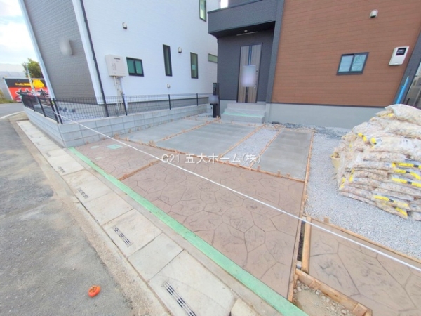 三郷市鷹野５丁目の新築一戸建