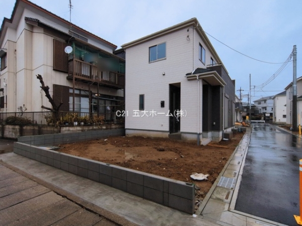 三郷市戸ケ崎５丁目の新築一戸建