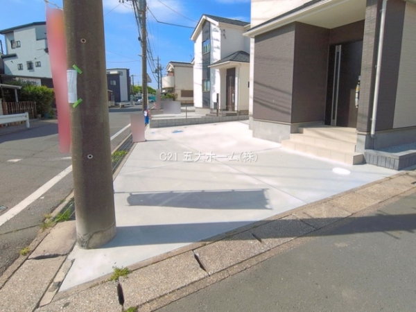 三郷市戸ケ崎５丁目の新築一戸建