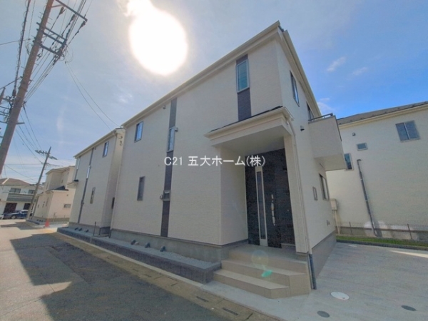 三郷市戸ケ崎５丁目の新築一戸建